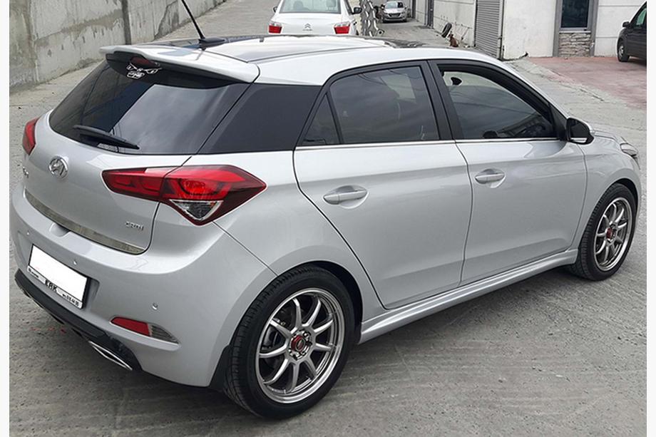Hyundai I-20 2014–2020 DPT stranski pragovi (2014-2018, črna visok sijaj) Fotografija 3