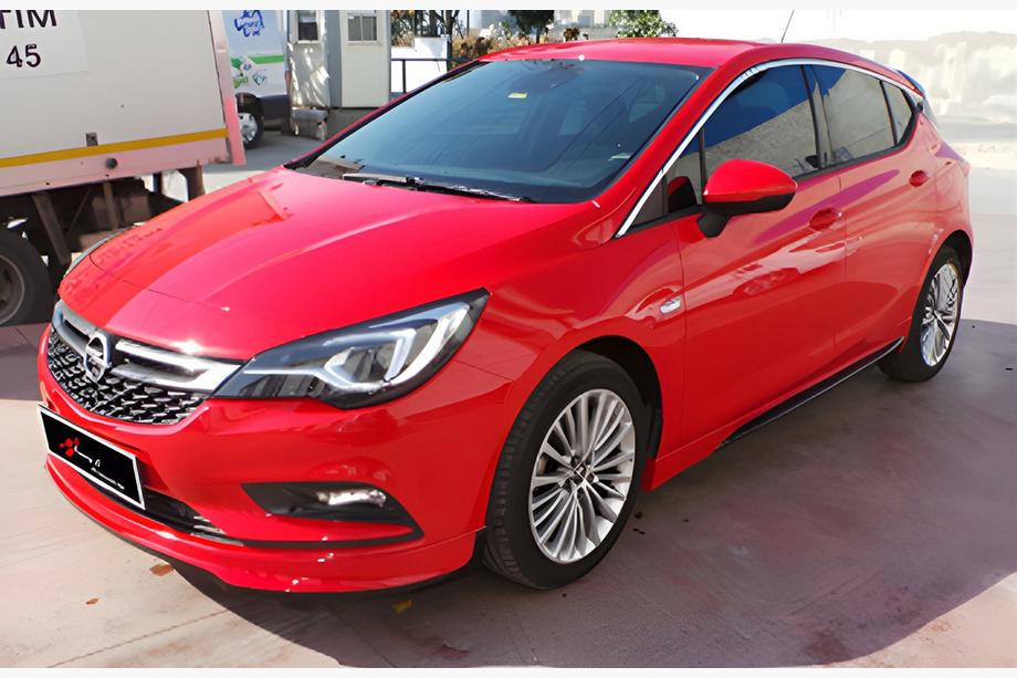 Opel Astra K 2016–2021 Stranski pragovi DPT V-1 (črna visok sijaj) Image