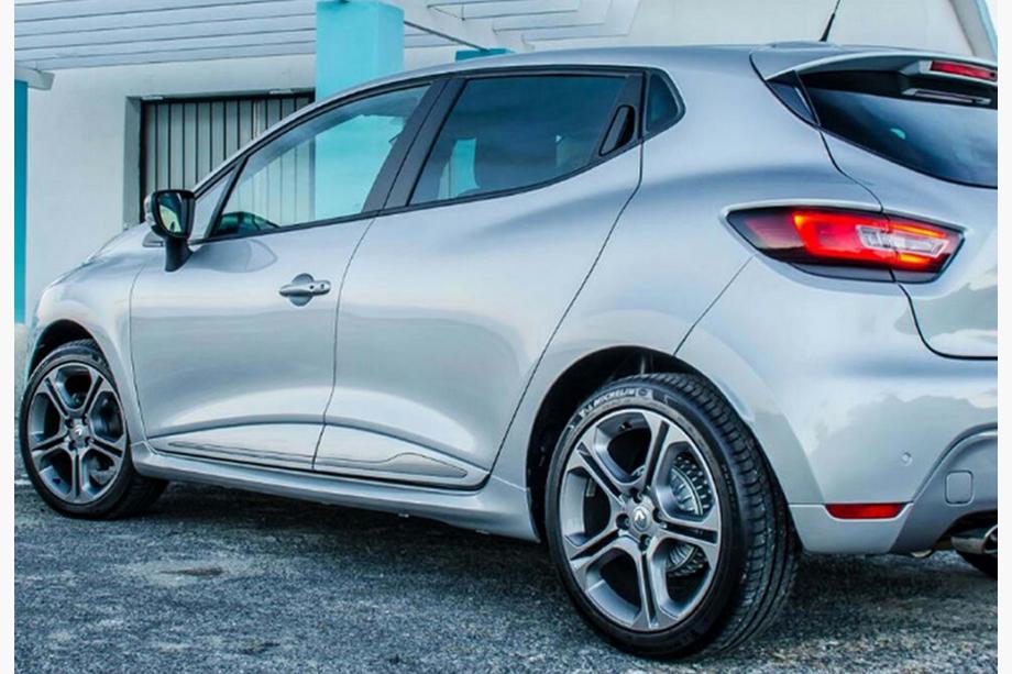 Renault Clio IV 2012–2019 Stranski pragovi DPT V-1 (za barvanje) Image