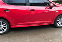 Seat Ibiza 2010–2017 Stranski pragovi DPT V-3 (črn visok sijaj) fotografija 1