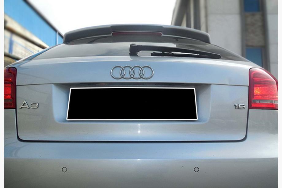 Audi A3 2003–2012 Spojler DPT V-3 (črna visok sijaj) Fotografija 3
