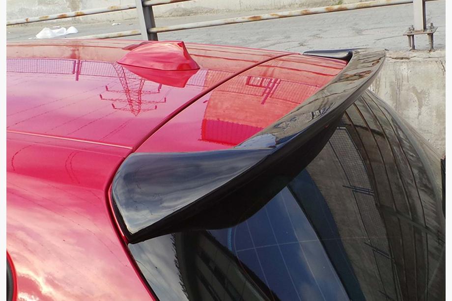BMW serija 1 F20/F21 2011–2019 Spojler DPT V1 (za F20/F21, črna sijaj) Image