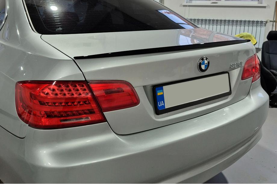 BMW serija 3 E92/E93 2006–2013 Spojler M3-Style (za E92, črna sijaj) Image