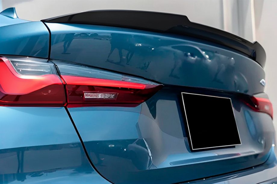 BMW serija 4 G22/23/26 2020– M4-Style spojler (za G22, črna visok sijaj) Image