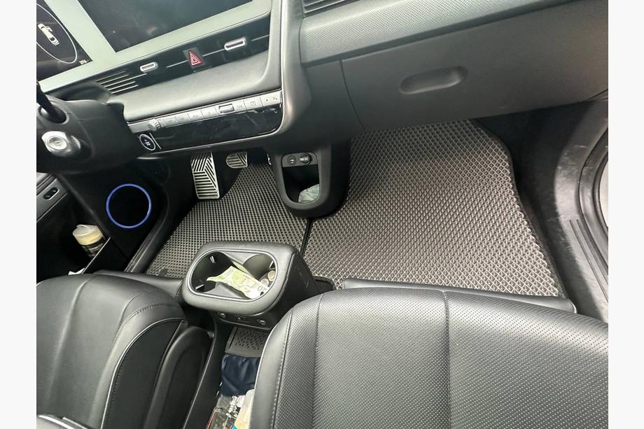 Hyundai Ioniq 5 2021– EVA talne preproge (črne) Image