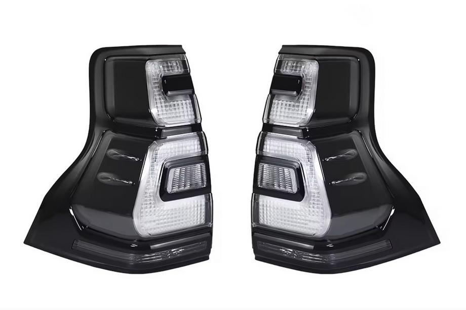 Lexus GX460 2009–2023 Zadnje luči BlackEdition V1 Plus (2013-2023, 2 kos) Image