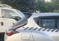 Nissan Juke 2010–2019 Spojler DPT V-2 (črna visok sijaj) fotografija 4