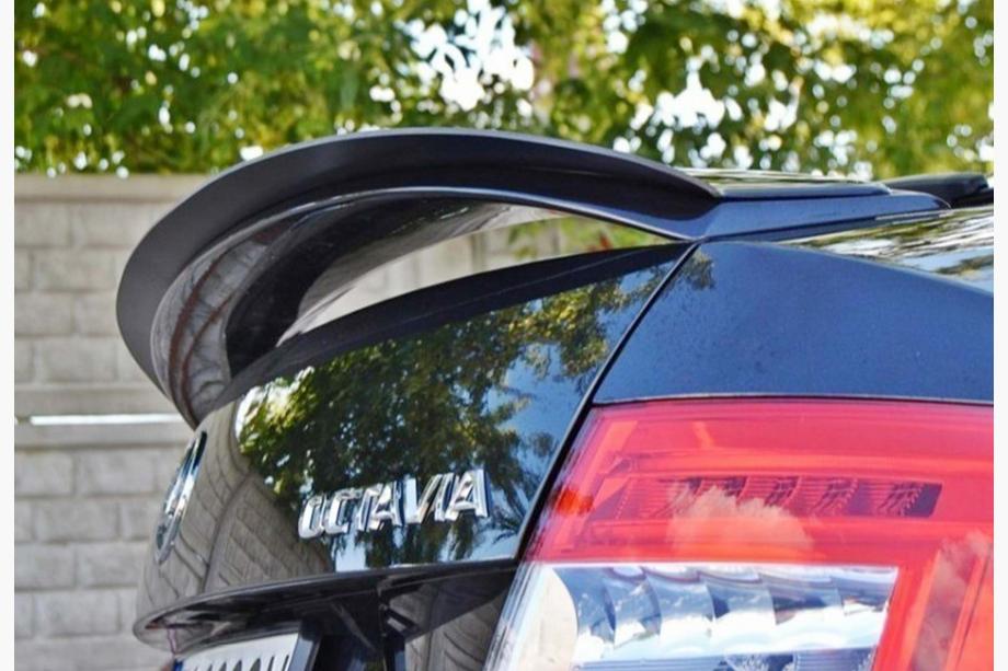 Skoda Octavia III A7 2013–2019 Spojler DPT V-3 (črna visok sijaj) Fotografija 2