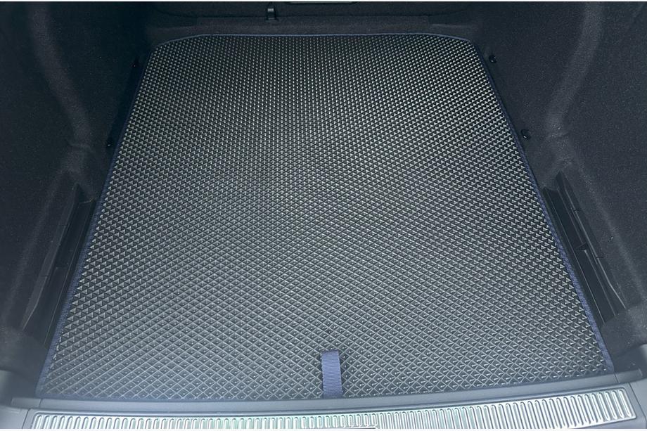 Skoda Superb 2015–2024 EVA preproga za prtljažnik (SW, Črna) Image