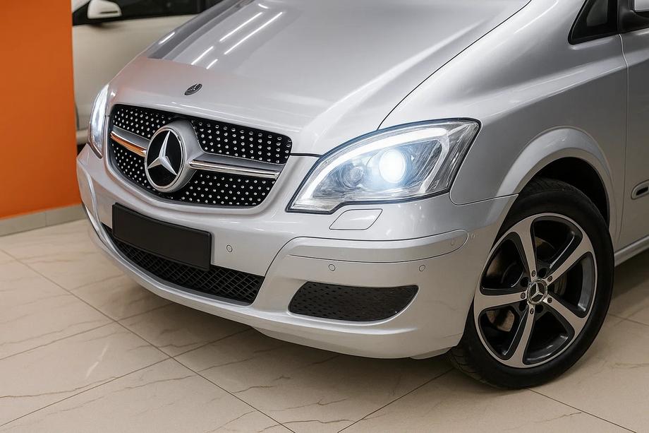 Mercedes Vito W639 2004–2014 Sprednja maska hladilnika Diamond Silver (2010-2014) Image