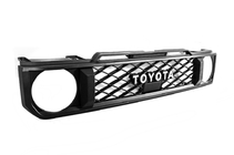 Toyota Land Cruiser 70 1984– Facelift komplet za leto 2024 fotografija 40