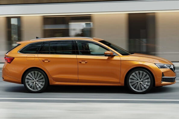Pregled Skoda Octavia Combi IV generacije: prenova 2024