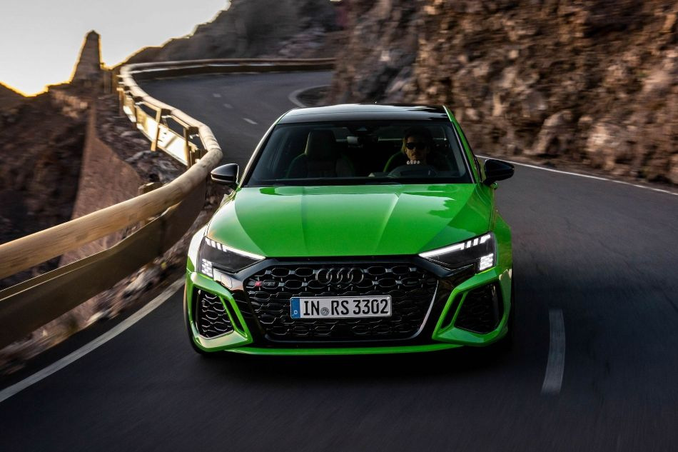 Audi RS 3: pregled kompaktne športne limuzine