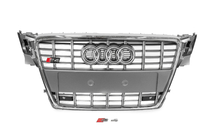 Audi A4 B8 2007–2015 Sprednja maska v slogu RS (2007-2011, siva s kromom) fotografija 1