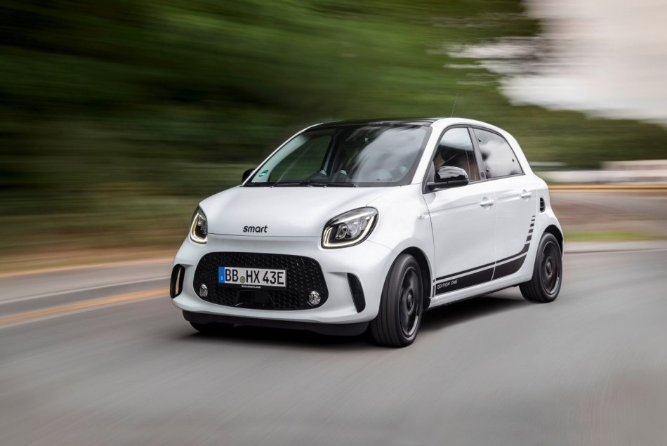 Pregled mestnega električnega avtomobila Smart EQ forfour