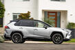 Pregled Toyota RAV4: prenova pete generacije fotografija 3