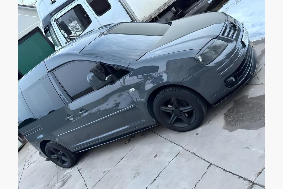 Volkswagen Caddy 2004–2010 Performance stranski pragovi (črni) Image