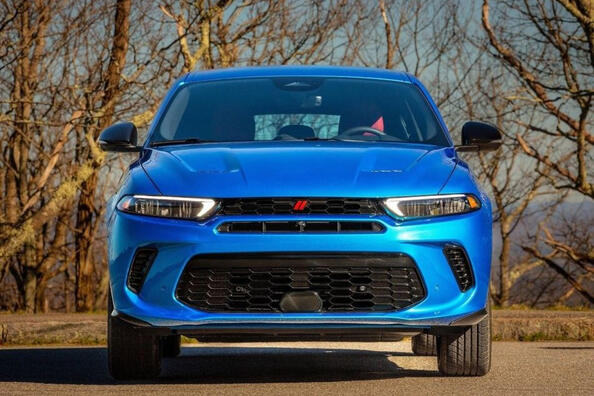 Dodge Hornet: pregled kompaktnega crossoverja