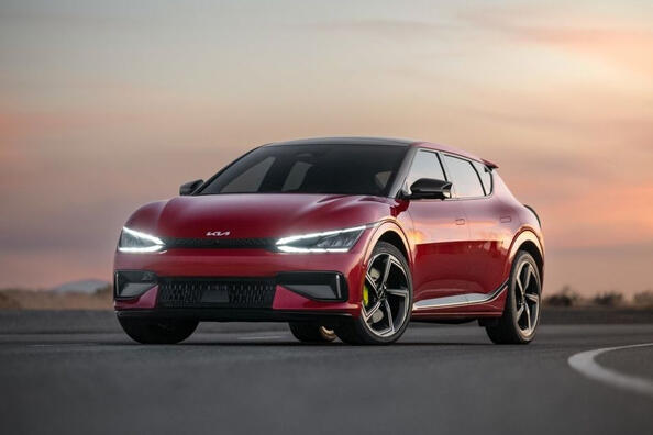 Test Kia EV6 GT: električna moč in slog