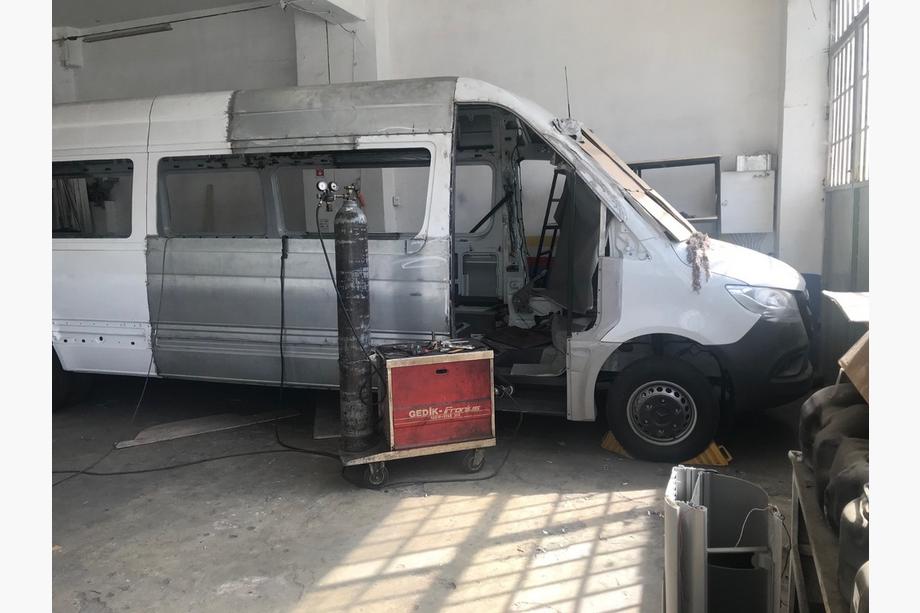 Mercedes Sprinter W906 2006–2018 Komplet za podaljšanje karoserije Image