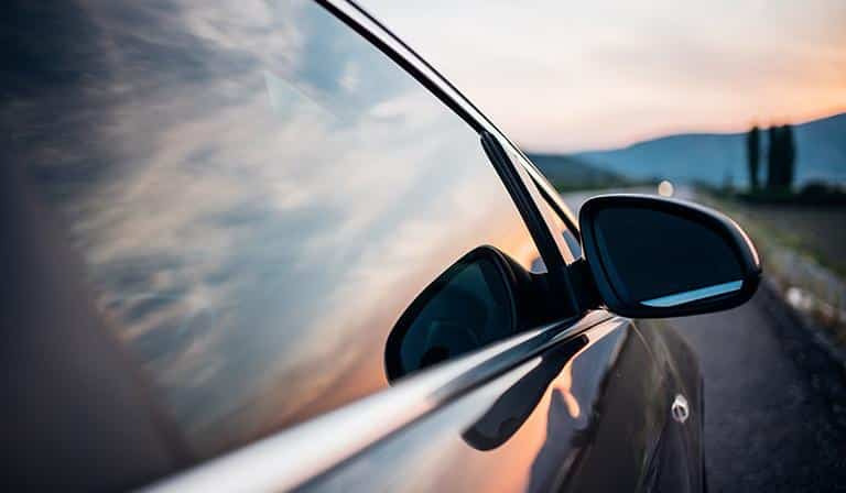 Kako izbrati stransko steklo za avto?