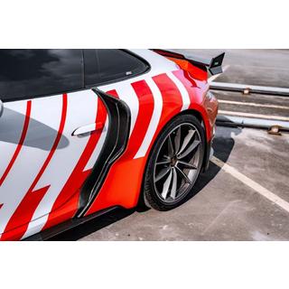 Carbon body kit komplet fotografija 2