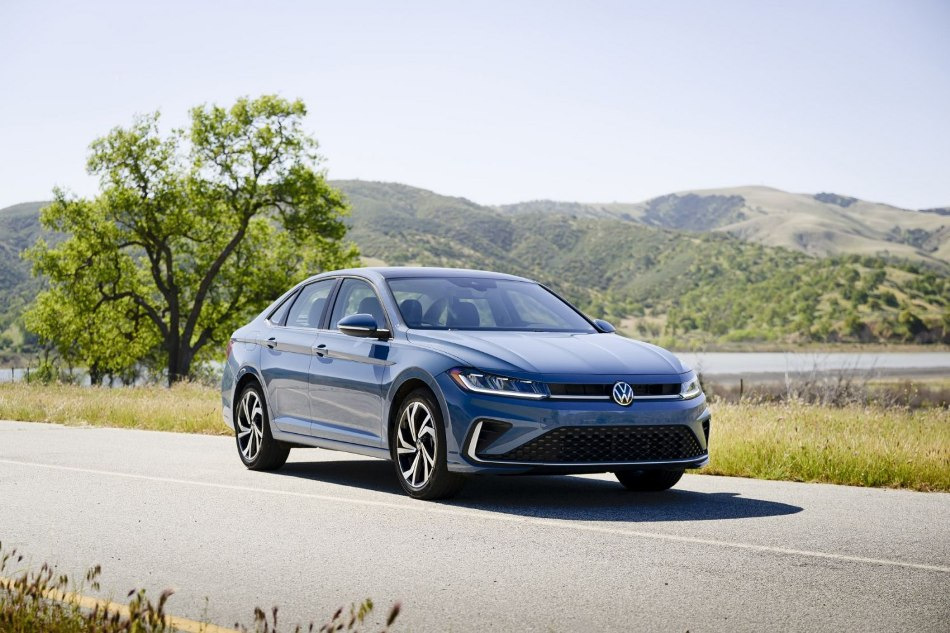 Test Volkswagen Jetta 2025: facelift VII generacije