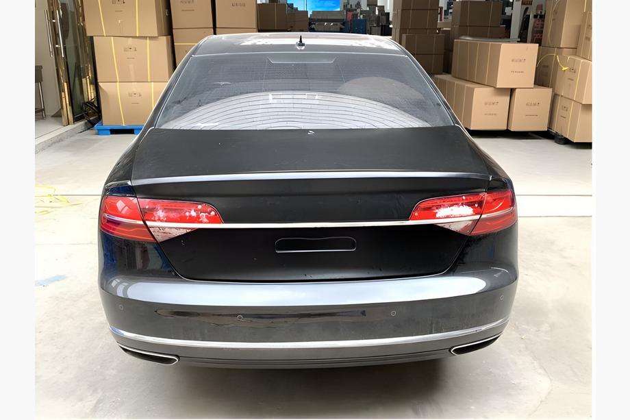 Audi A8 2010–2018 Pokrov prtljažnika (2014-2018) Image