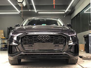Audi Q8 2018– Sprednja maska hladilnika RSQ-Style (2018-2023, črna) fotografija 1