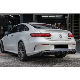 Zadnji difuzor Black z izpušnimi zaključki Black (AMG53 dizajn)