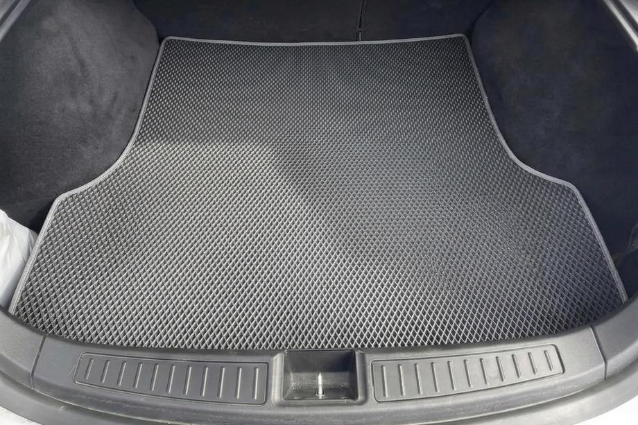 Tesla Model S 2012– EVA preproga za prtljažnik (2012-2021, Siva) Image