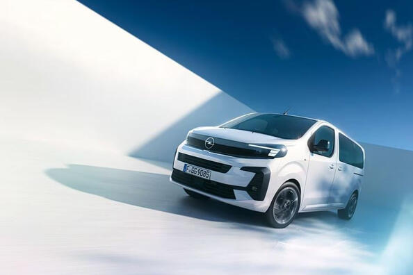Opel Zafira 2024: pregled posodobljenega enoprostorca