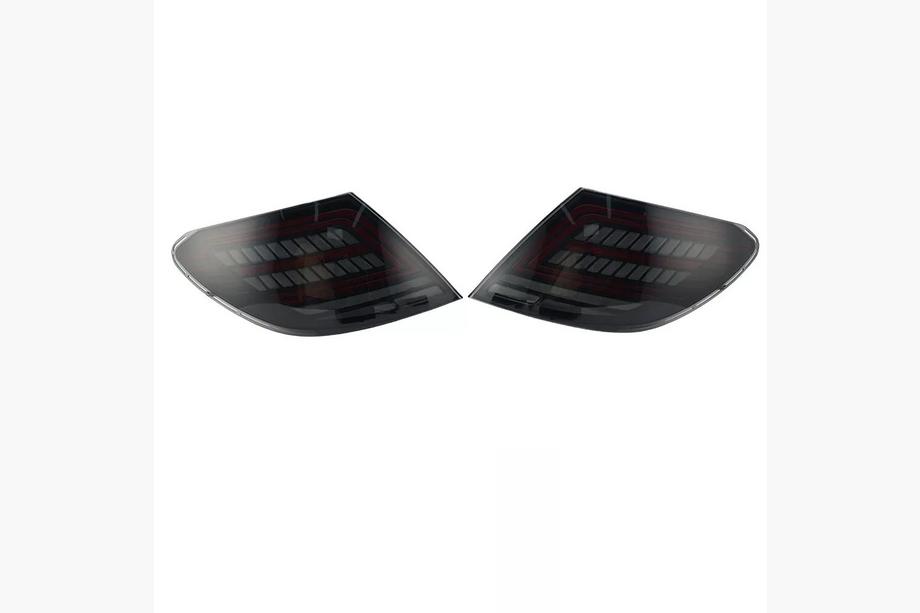 Mercedes razred C W204 2007–2015 Zadnje luči Black Edition LED (2 kosa) Image