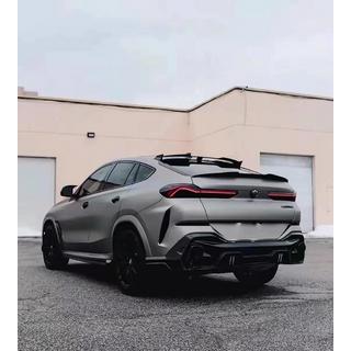 Komplet karoserijskih dodatkov s pokrovom motorja Carbon V2 (2018-2022) fotografija 2