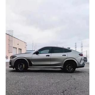 Komplet karoserijskih dodatkov s pokrovom motorja Carbon V2 (2018-2022) fotografija 4