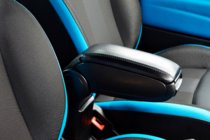 Fiat 500/500L 2013–2022 Naslon za roko (v držalo za pijačo) fotografija 6