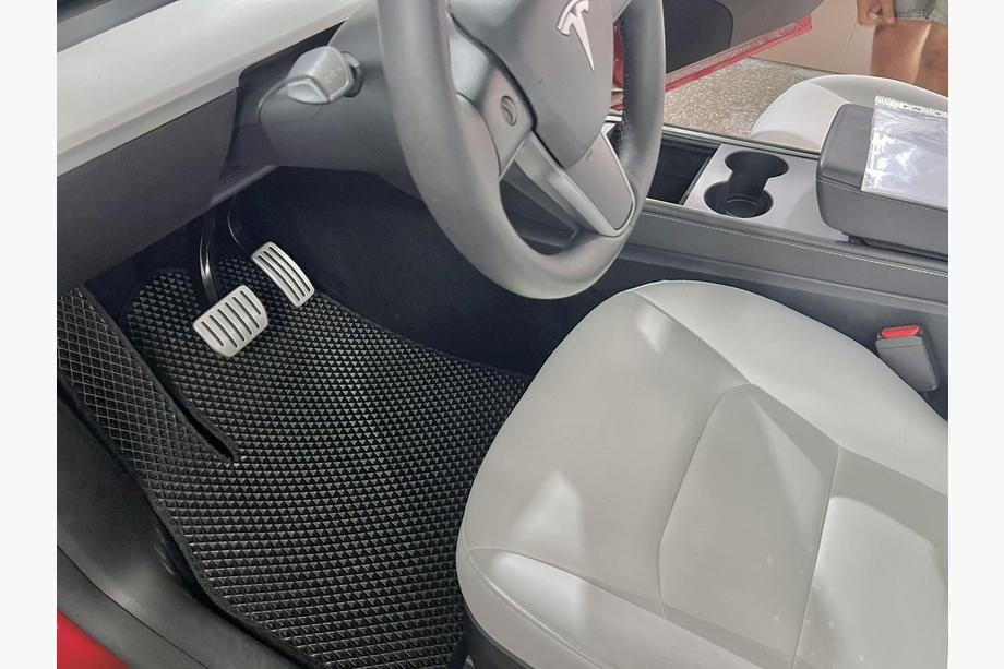 Tesla Model Y 2020– EVA preproge za kabino (2020-2024, Črna) Image