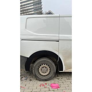 Široke obrobe blatnikov (4 kosi, črne) fotografija 3