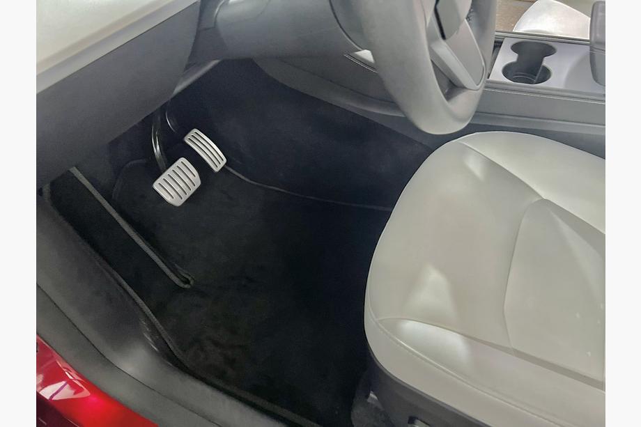 Tesla Model Y 2020– Tekstilni tepihi za notranjost Classic (2020-2024, Črna) Image