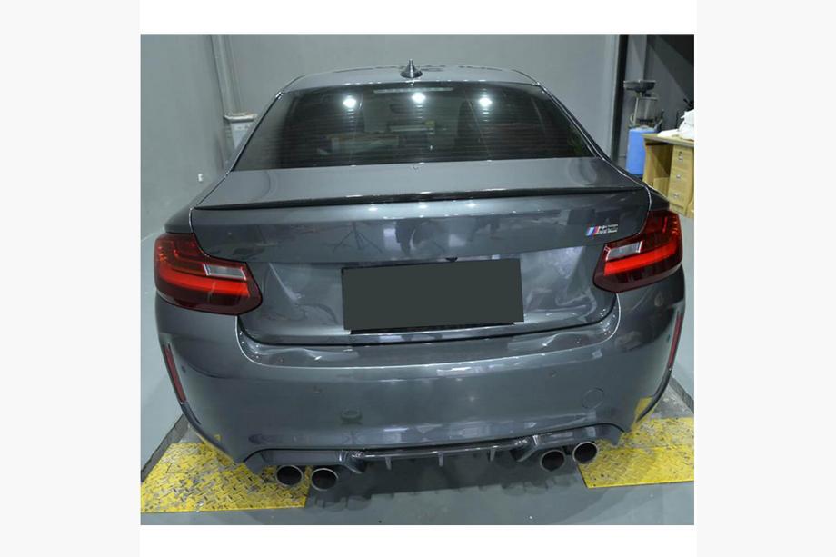 BMW serija 2 F22/F23 2014–2021 Spojler M2-Style (za F22, karbon) Fotografija 4