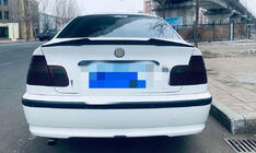 BMW serija 3 E46 1998–2006 Spojler v slogu M4 (za SD, karbon) fotografija 2