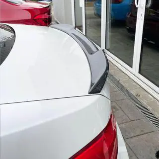 Spojler M4-Style V1 (za E92, karbon) fotografija 2