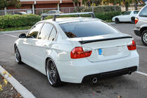 BMW serija 3 E90/E91 2005–2011 Difuzor zadnjega odbijača V3 (za E90 M-Sport, karbon) fotografija 3