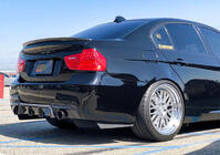 BMW serija 3 E90/E91 2005–2011 Difuzor zadnjega odbijača FRP V4 (za E90 M Sport) fotografija 5
