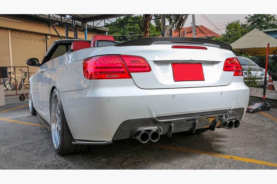 BMW serija 3 E92/E93 2006–2013 Difuzor zadnjega odbijača V1 (za M-Sport, karbon) Fotografija 3