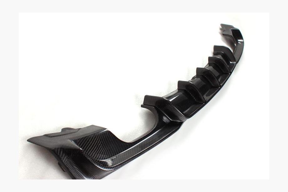 BMW serija 3 F30/F31 2012–2019 Difuzor zadnjega odbijača V4 (za F30 M-Sport, karbon) Image