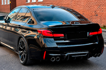 BMW serija 5 G30/G31 2017–2023 Difuzor zadnjega odbijača V1 (za M5 F90, karbon) fotografija 1