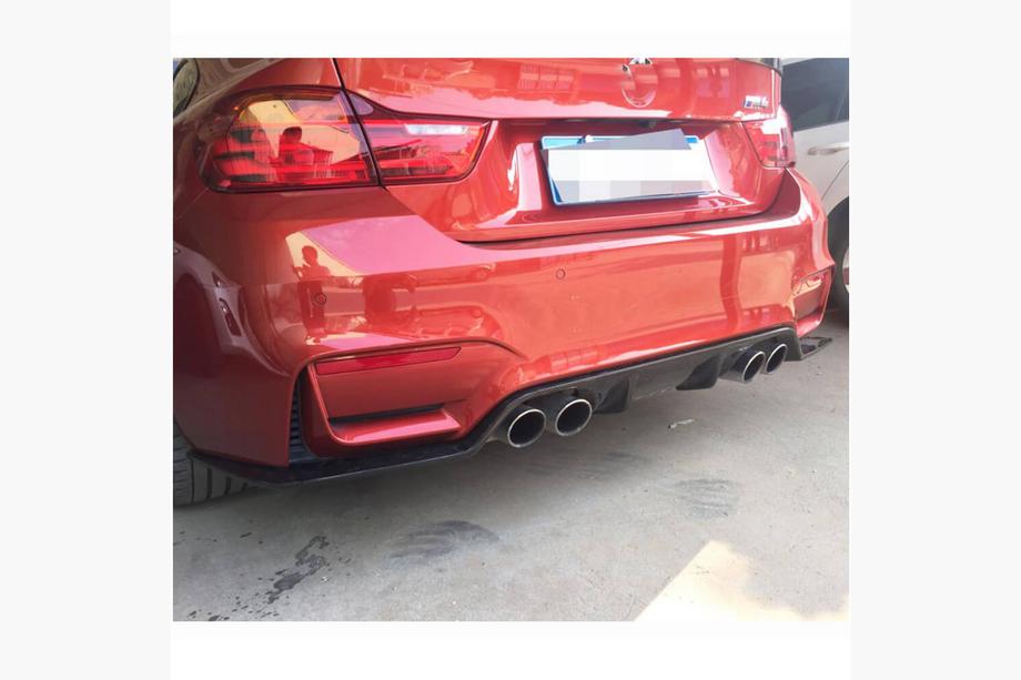 BMW serija 4 F32/F33/F36 2012–2020 Difuzor zadnjega odbijača V3 (za F82/F83, karbon) Fotografija 4