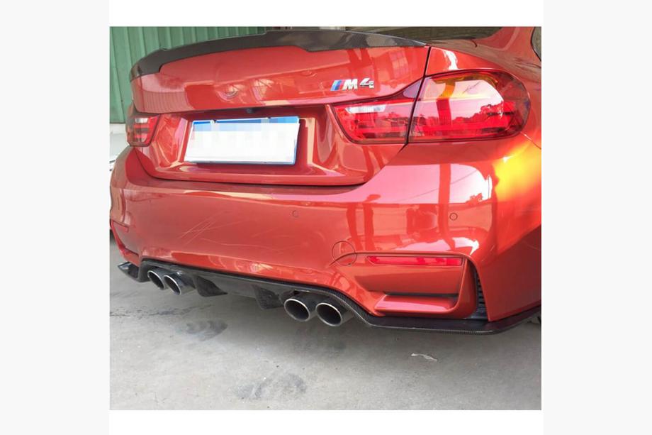 BMW serija 4 F32/F33/F36 2012–2020 Difuzor zadnjega odbijača V3 (za F82/F83, karbon) Fotografija 5