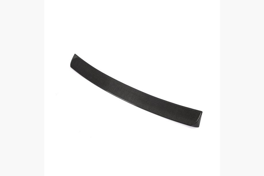 BMW serija 6 F12/F13/F06 2011–2018 Spojler lip (za F13, karbon) Fotografija 4